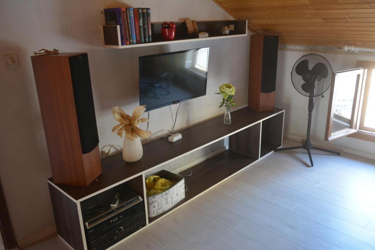 Apartman Bernardica Bol Zewnętrze zdjęcie